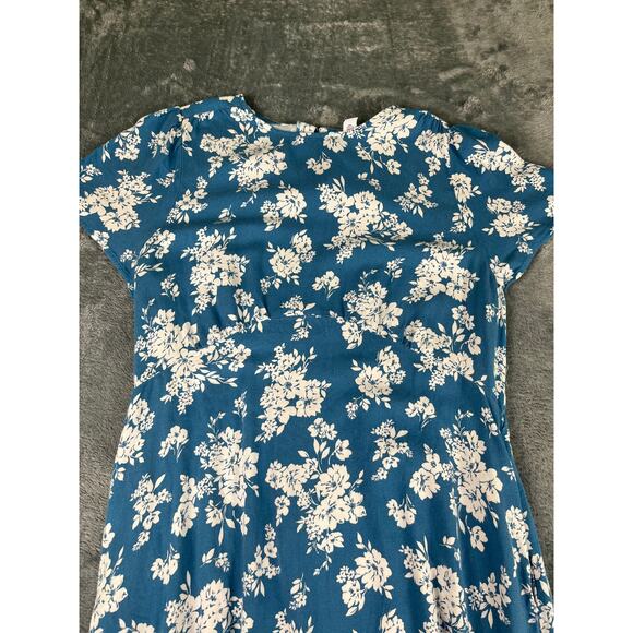 Old Navy Women’s XL Blue Floral Short Sleeve Dress Casual Fit Excellent Cond. - Picture 8 of 12